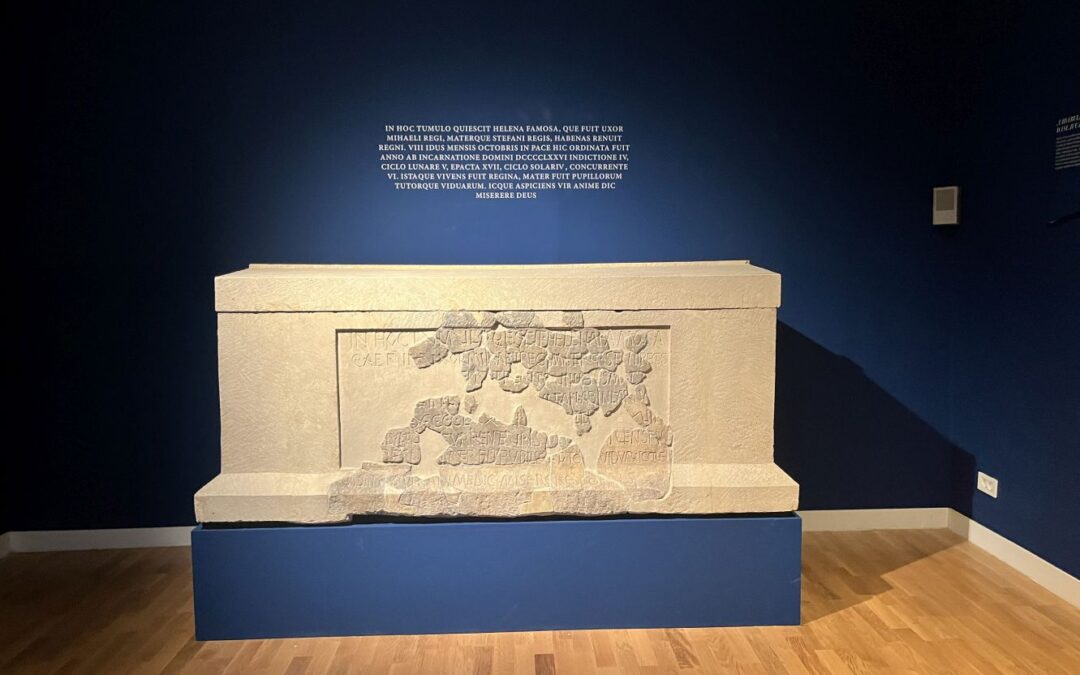 POSJET  KLOVIĆEVIM DVORIMA